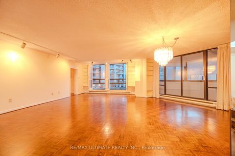 Photo 10 at 201 - 240 Heath Street W, Forest Hill South, Toronto