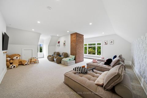 Photo 38 at 35 Kingswood Drive, Rural King, King