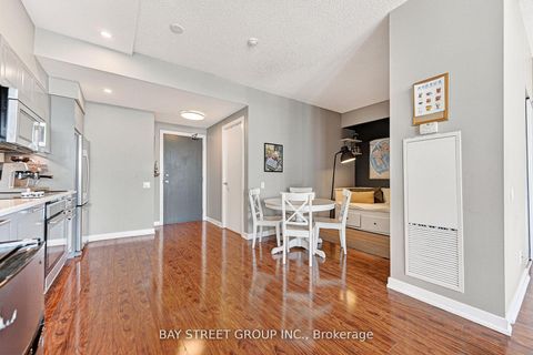 Photo 14 at 3505 - 33 Charles Street E, Yonge Corridor, Toronto
