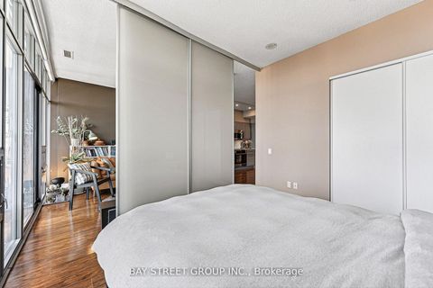 Photo 17 at 3505 - 33 Charles Street E, Yonge Corridor, Toronto