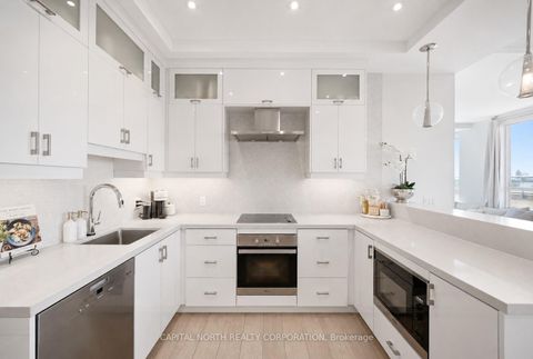 Photo 9 at 804 - 23 Glebe Road W, Eglinton, Toronto