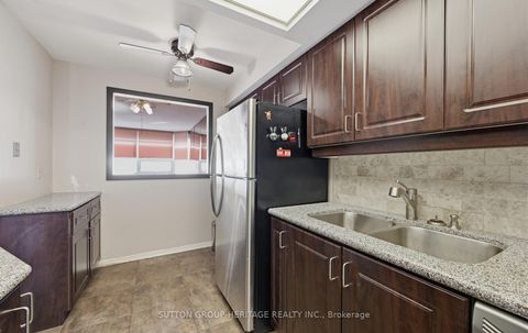 Photo 37 at 1915 - 121 Ling Road, West Hill, Toronto