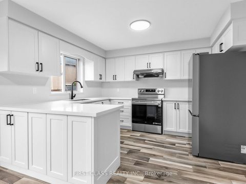 Photo 12 at 104 Chalmers Drive, Painswick South, Barrie