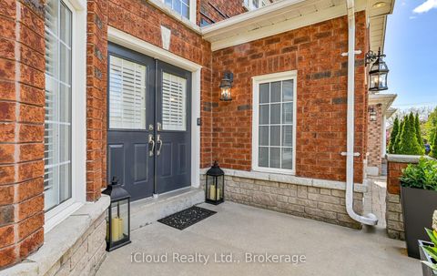 Photo 2 at 7 Gagnon Gate, Rolling Acres, Whitby