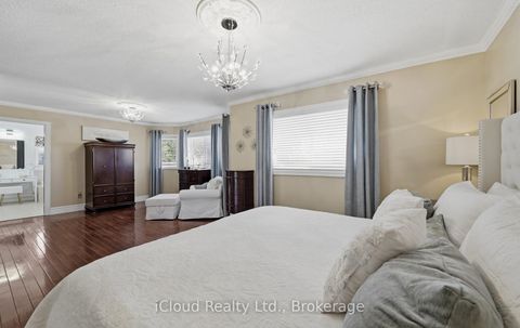 Photo 25 at 7 Gagnon Gate, Rolling Acres, Whitby