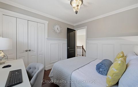 Photo 31 at 7 Gagnon Gate, Rolling Acres, Whitby