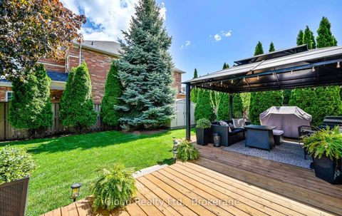 Photo 40 at 7 Gagnon Gate, Rolling Acres, Whitby