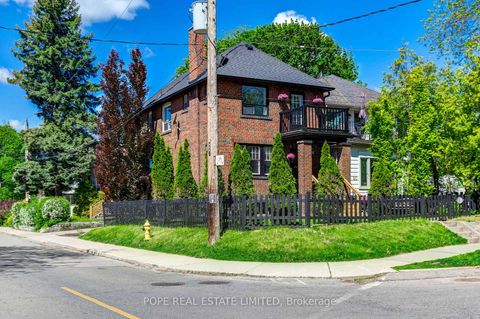 Photo 1 at 18 Edgewood Avenue, Woodbine Corridor, Toronto