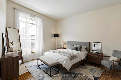 Photo 9 at 18 Edgewood Avenue, Woodbine Corridor, Toronto