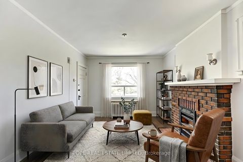 Photo 12 at 18 Edgewood Avenue, Woodbine Corridor, Toronto