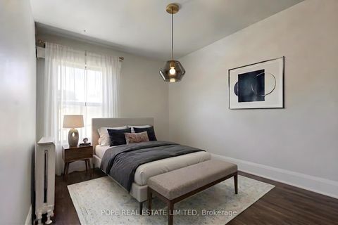 Photo 17 at 18 Edgewood Avenue, Woodbine Corridor, Toronto