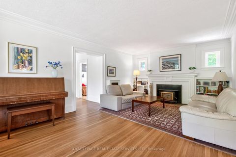 Photo 2 at 42 Humbercrest Boulevard, Lambton Baby Point, Toronto