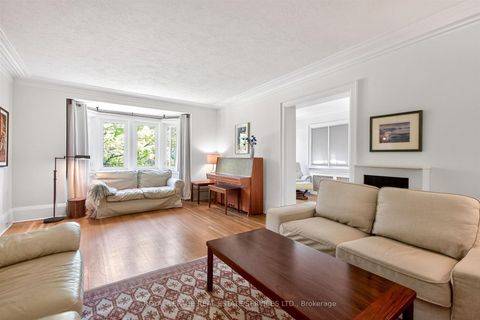 Photo 4 at 42 Humbercrest Boulevard, Lambton Baby Point, Toronto