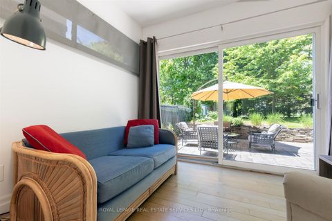 Photo 8 at 42 Humbercrest Boulevard, Lambton Baby Point, Toronto