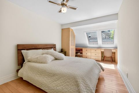 Photo 18 at 42 Humbercrest Boulevard, Lambton Baby Point, Toronto
