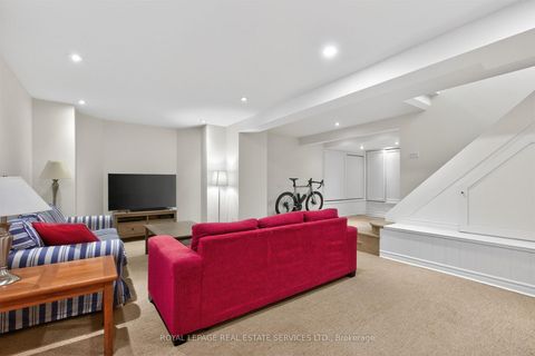 Photo 32 at 42 Humbercrest Boulevard, Lambton Baby Point, Toronto