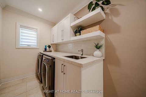 Photo 16 at 111 Forecastle Road, Patterson, Vaughan