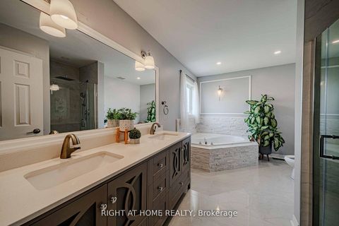 Photo 24 at 111 Forecastle Road, Patterson, Vaughan