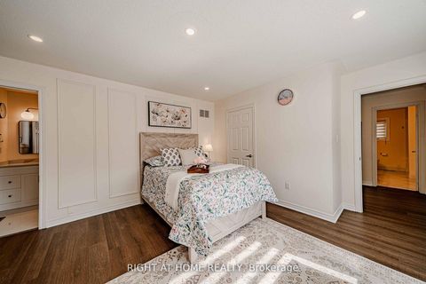 Photo 28 at 111 Forecastle Road, Patterson, Vaughan