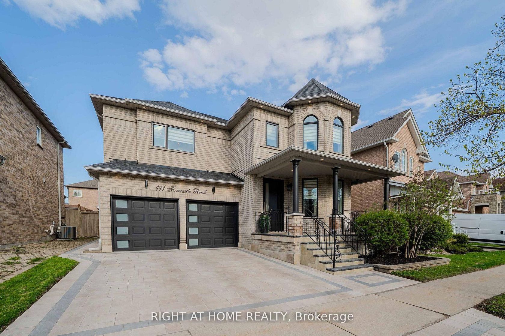 111 Forecastle Road, Patterson, Vaughan photo number 2
