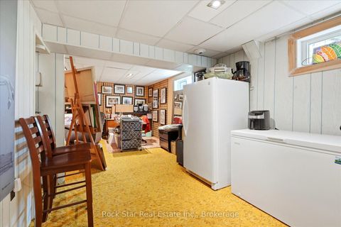 Photo 24 at 36 LANGEVIN Crescent, Centennial Scarborough, Toronto