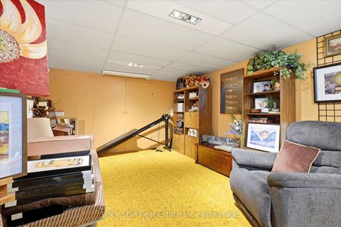 Photo 27 at 36 LANGEVIN Crescent, Centennial Scarborough, Toronto