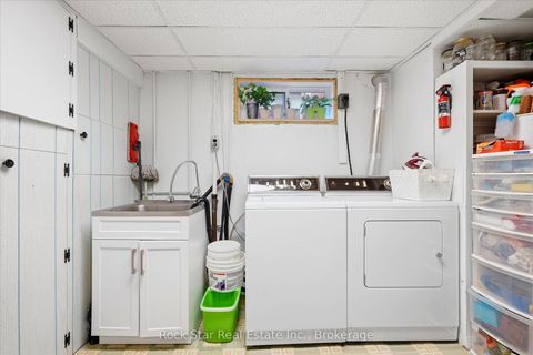 Photo 28 at 36 LANGEVIN Crescent, Centennial Scarborough, Toronto