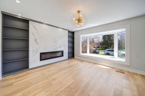 Photo 11 at 203 Toynbee Trail, Guildwood, Toronto