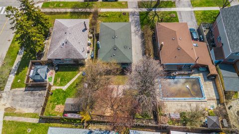 Photo 44 at 203 Toynbee Trail, Guildwood, Toronto
