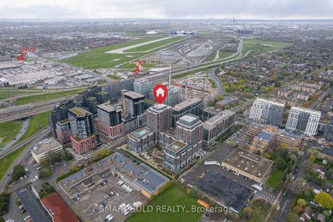 Photo 2 at 833 - 31 Tippett Road, Clanton Park, Toronto