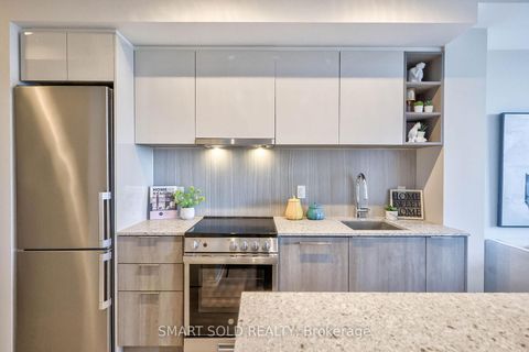Photo 13 at 833 - 31 Tippett Road, Clanton Park, Toronto