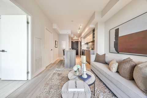 Photo 18 at 833 - 31 Tippett Road, Clanton Park, Toronto