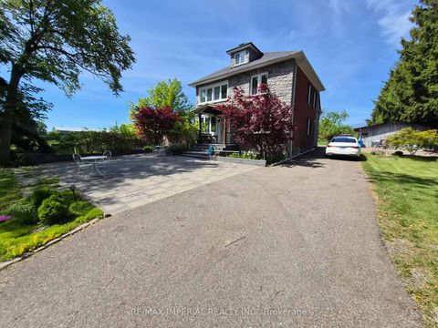 Photo 0 at 15028 Dufferin Street, Rural King, King