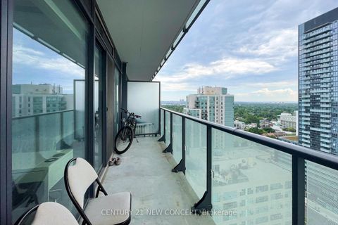 Photo 18 at 2011 - 161 Roehampton Avenue, Mount Pleasant West, Toronto