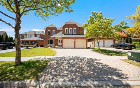 Photo 0 at 18 Lismer Court, Unionville, Markham