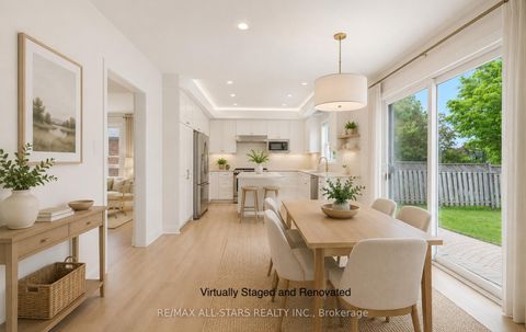 Photo 12 at 18 Lismer Court, Unionville, Markham
