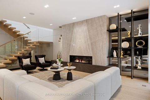 Photo 15 at 652 Bedford Park Avenue, Nortown, Toronto