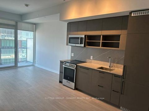 Photo 3 at 1507 - 135 Liberty Street E, Niagara, Toronto