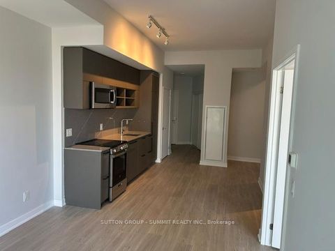 Photo 4 at 1507 - 135 Liberty Street E, Niagara, Toronto