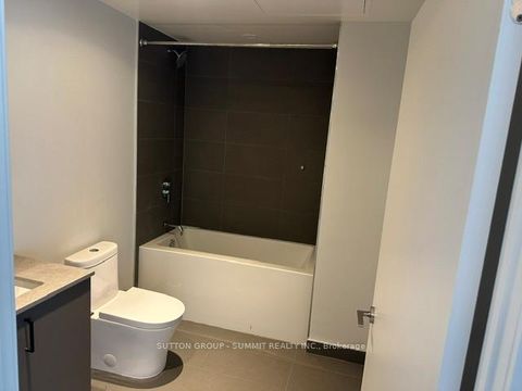 Photo 8 at 1507 - 135 Liberty Street E, Niagara, Toronto