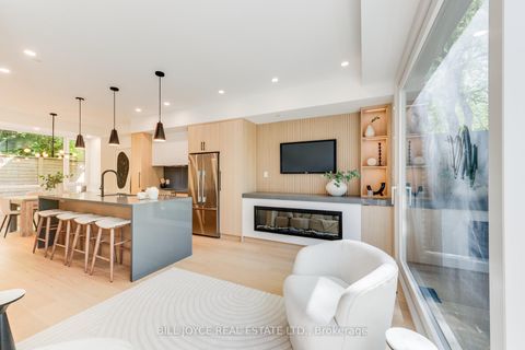 Photo 11 at 350 Lee Avenue, The Beaches, Toronto