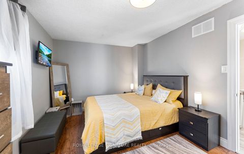Photo 12 at 12 Hewitt Crescent, South East, Ajax