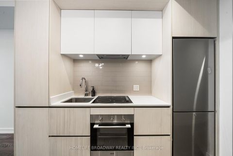 Photo 2 at 801 - 34 Tubman Avenue, Regent Park, Toronto