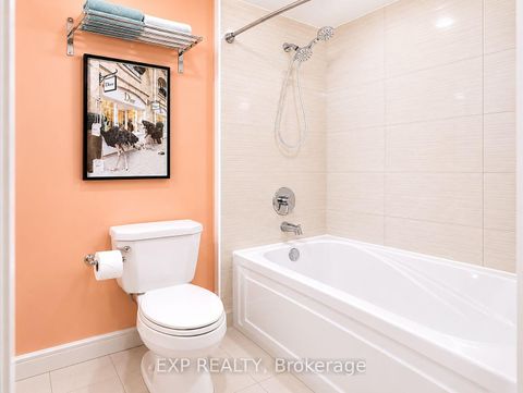 Photo 14 at 404 - 500 St Clair Avenue W, Forest Hill South, Toronto