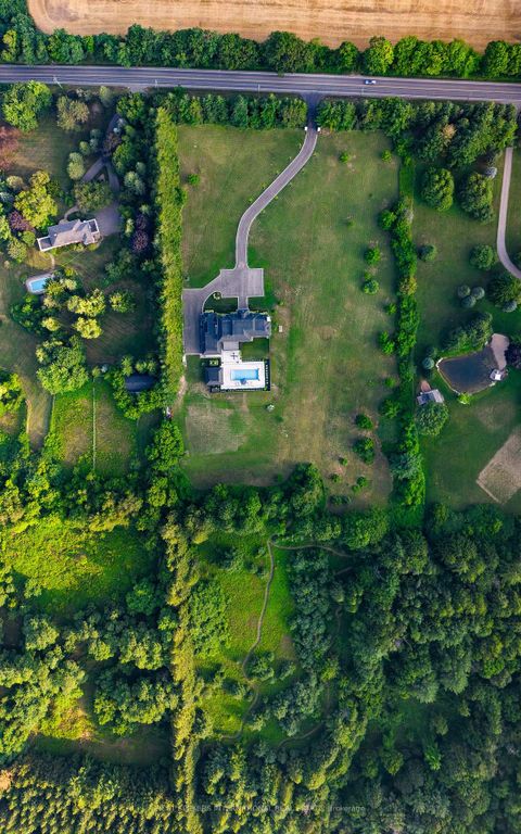 Photo 45 at 920 18TH Side Road, King City, King