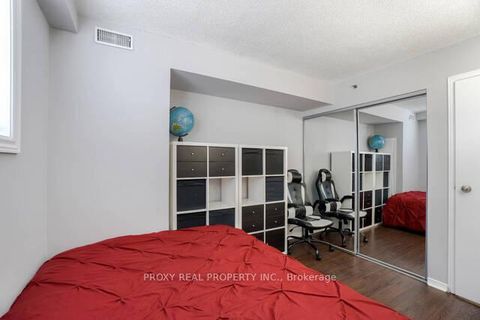 Photo 2 at 829 - 75 Weldrick Road E, Observatory, Richmond Hill