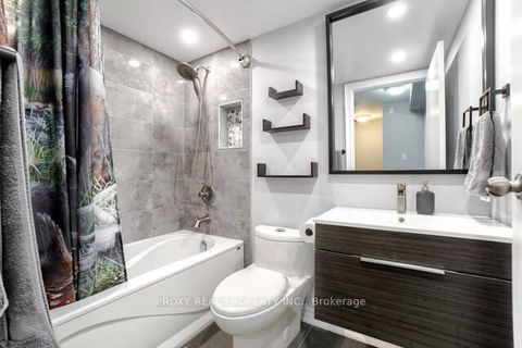 Photo 10 at 829 - 75 Weldrick Road E, Observatory, Richmond Hill