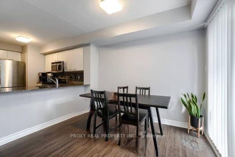 Photo 12 at 829 - 75 Weldrick Road E, Observatory, Richmond Hill