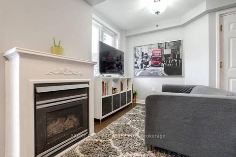 Photo 17 at 829 - 75 Weldrick Road E, Observatory, Richmond Hill