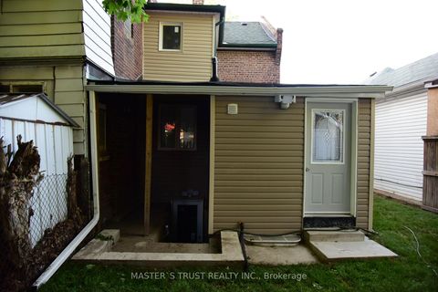 Photo 19 at 19 Emmett Avenue, Mount Dennis, Toronto